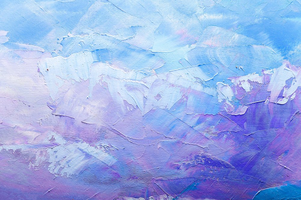 Мазки краски на стене