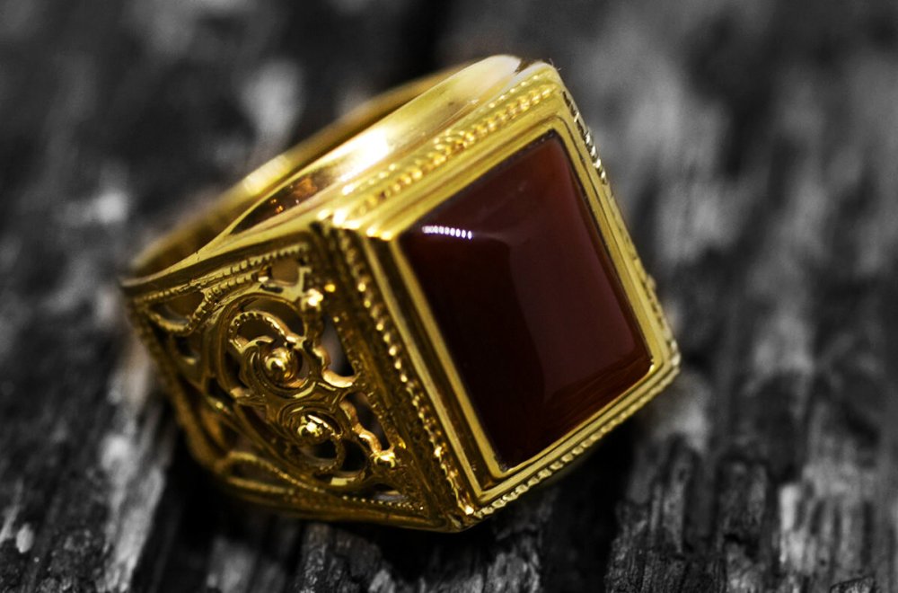 Золотой перстень Чаушеску