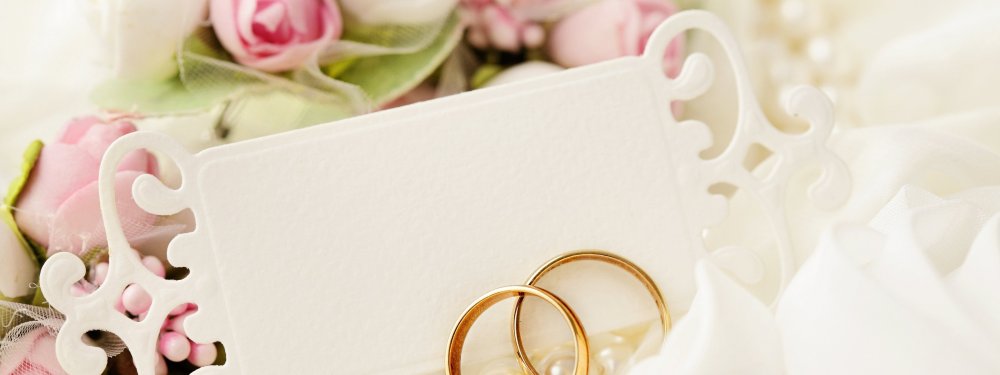 Сердечки на белом фоне