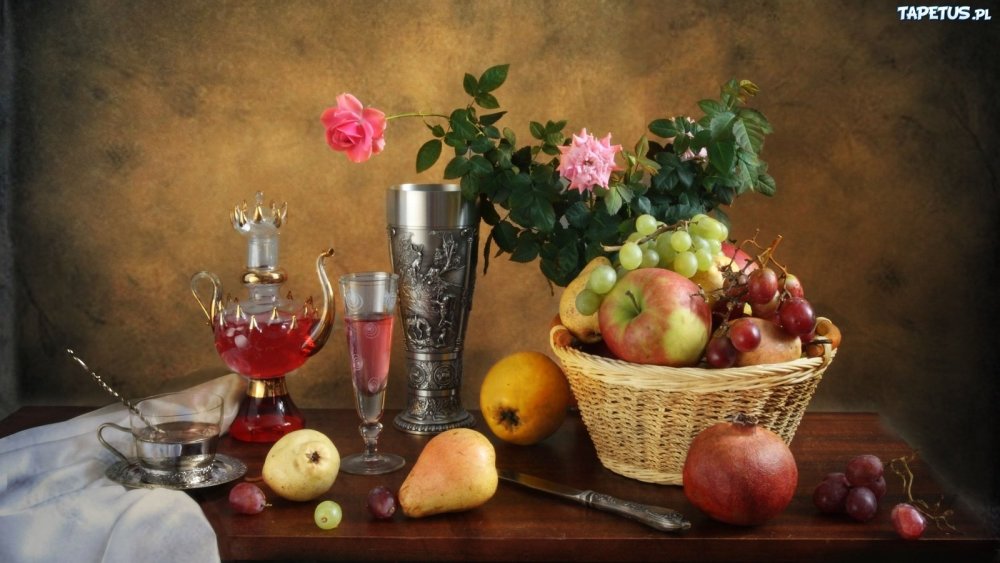 Красивые натюрморты с цветами и фруктами