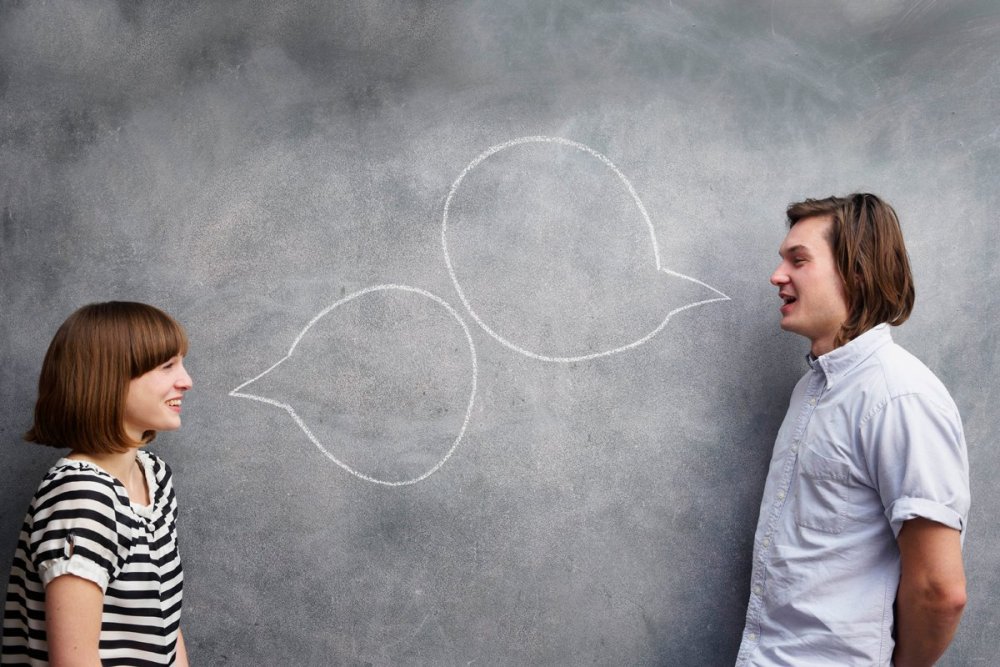 Человек говорит