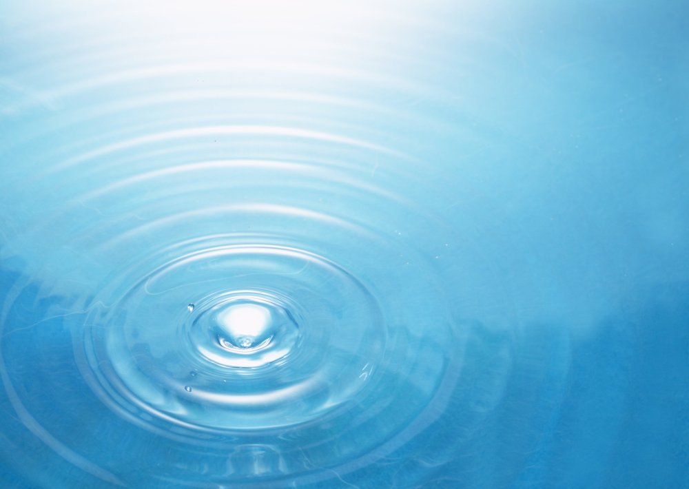 Круги на воде фон