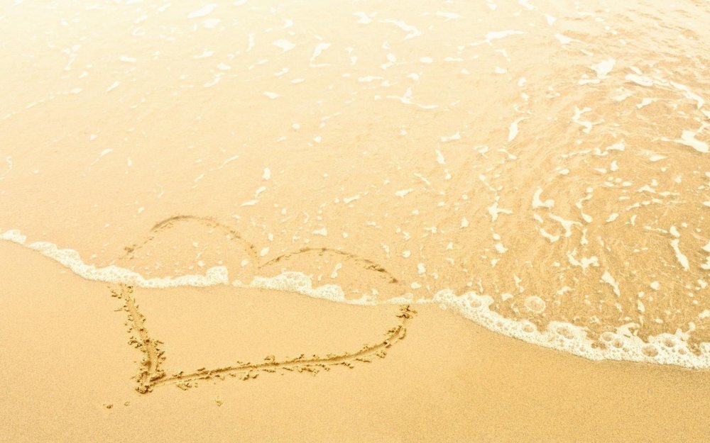 Море в бежевых тонах