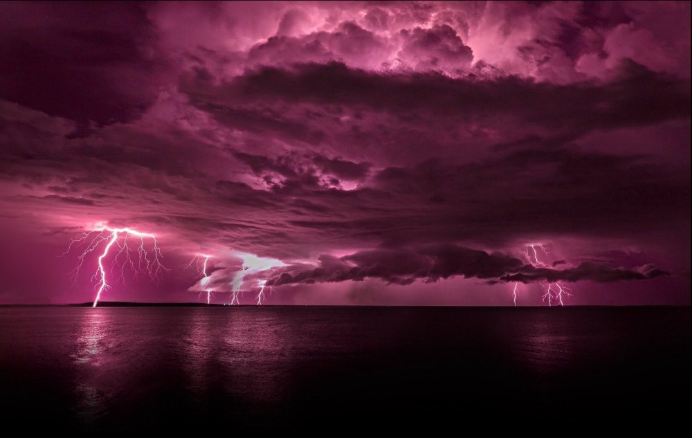 Красивый фон молния