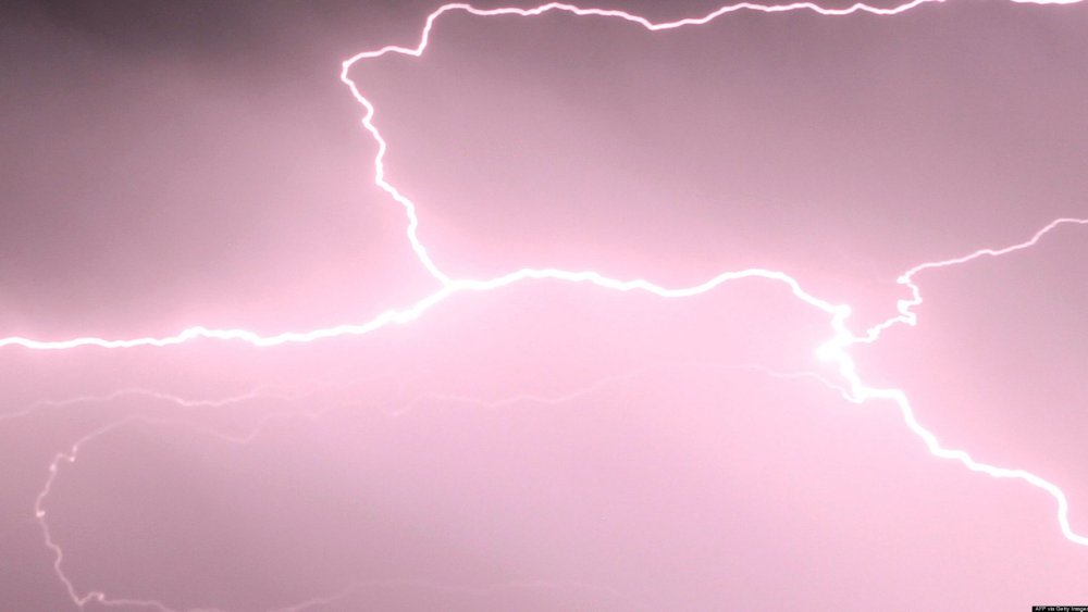 Фиолетовая молния