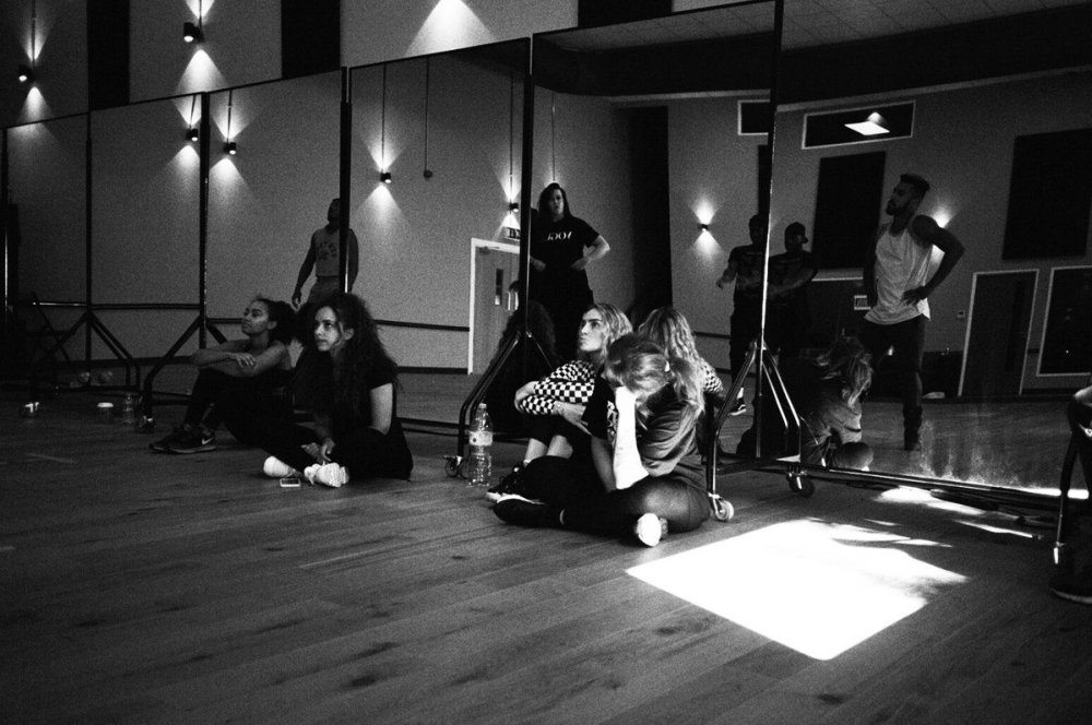 Набор в танцевальную студию