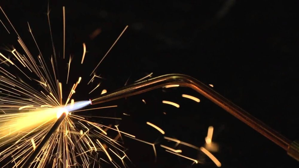 Искрящиеся провода