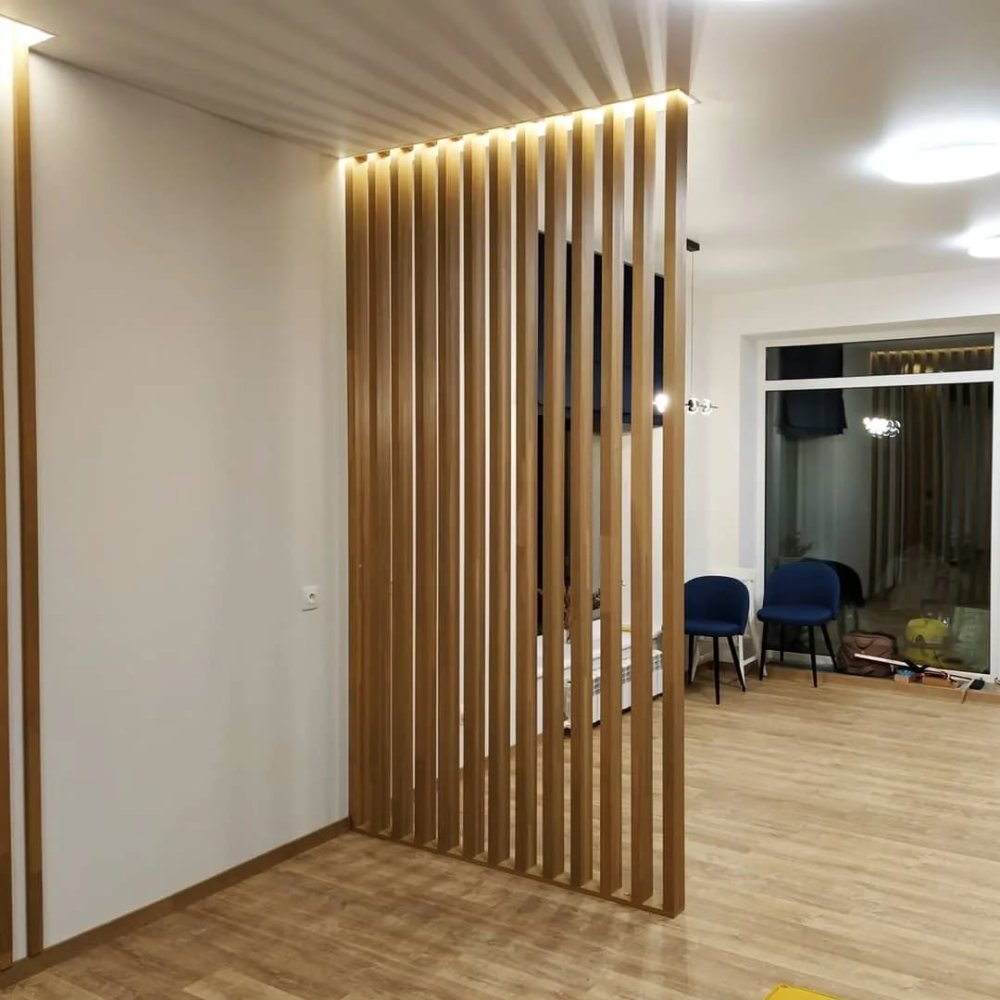 Перегородка в коридоре
