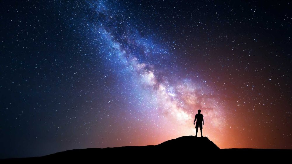 Шапка группы космос