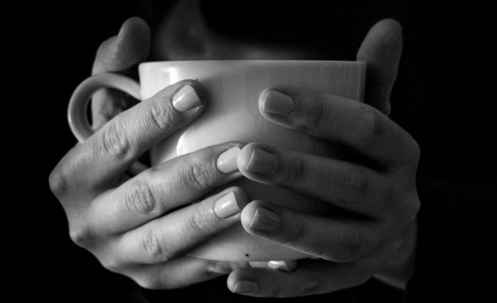 Чтение за чашкой чая