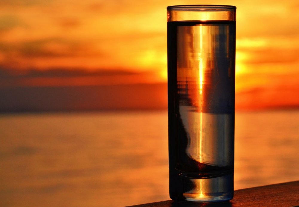 Оранжевая вода