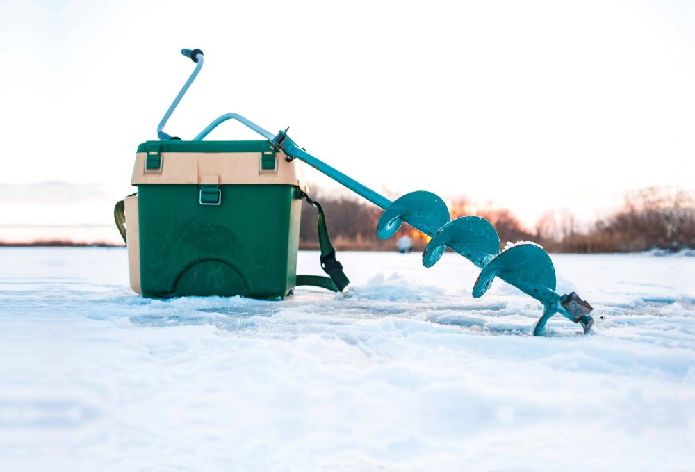 Ловля плотвы на водохранилище зимой
