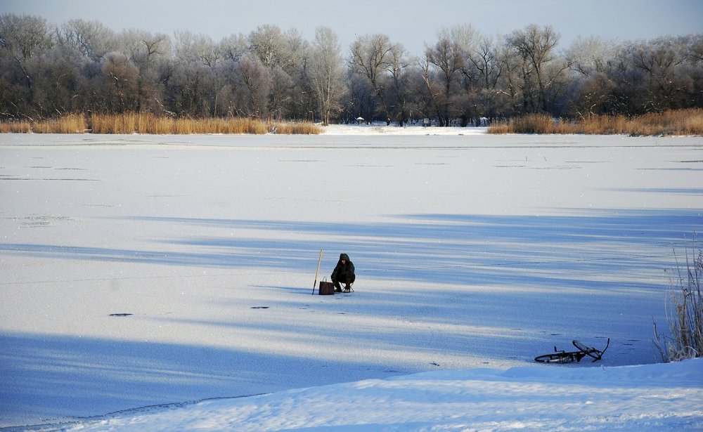 Зимняя подледная рыбалка