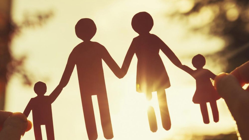 Крепкая семья