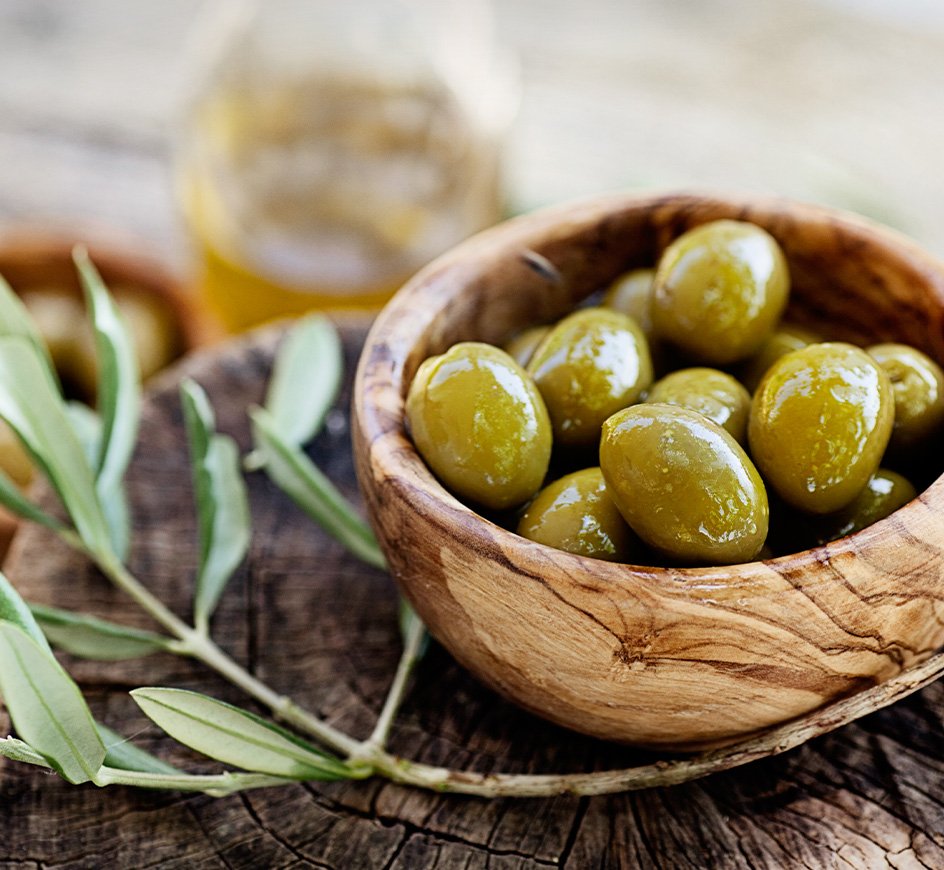 Оливковки черые изеленые