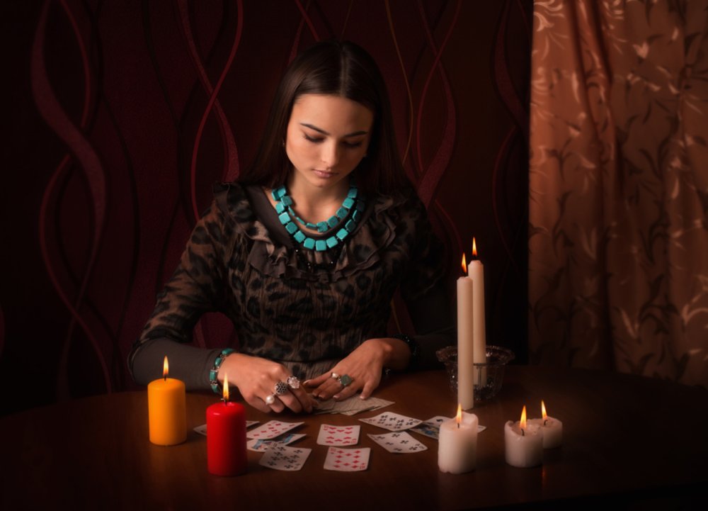 Гадалка ясновидящая