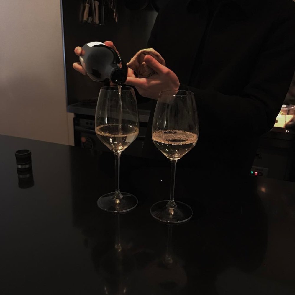 Вино в бокале Эстетика