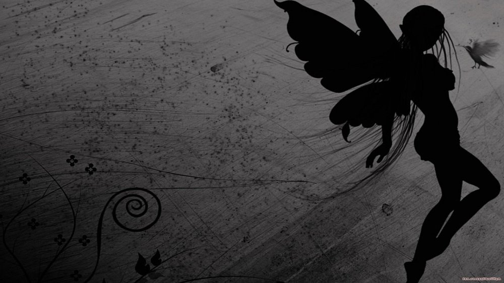 Девушка в темноте