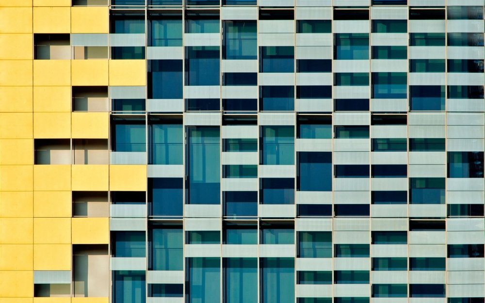 Стеклянный фасад здания текстура