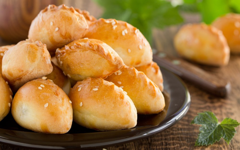 Маленькие печеные пирожки