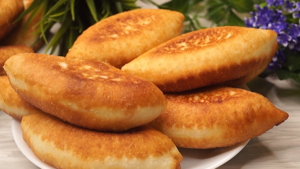 Красивые жареные пирожки