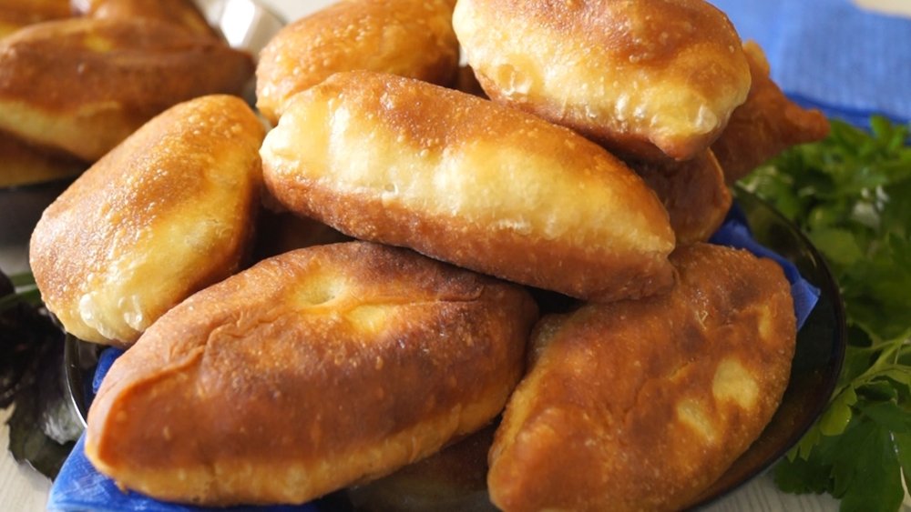 Пирожки с картошкой жареные