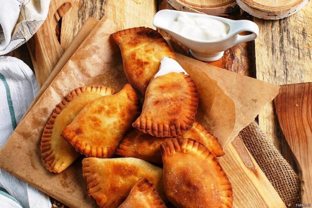 Самса хачапури чебуреки