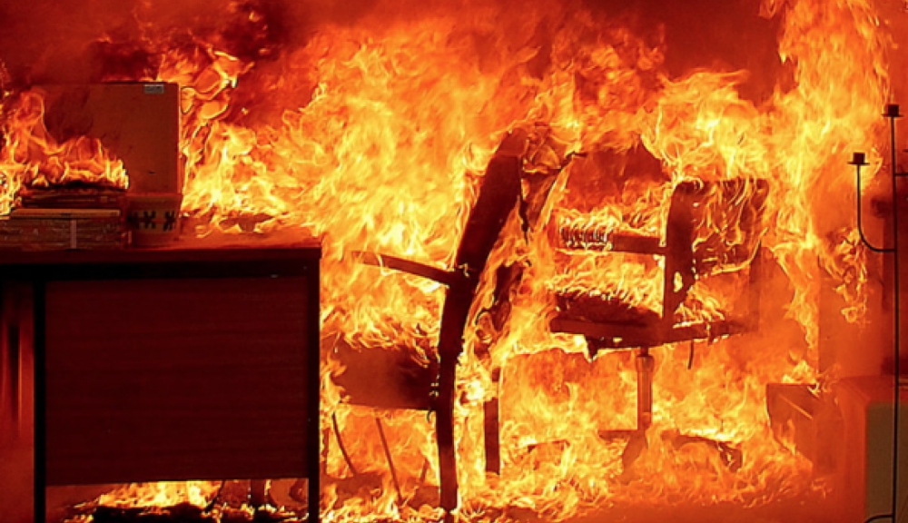 Пожар в помещении