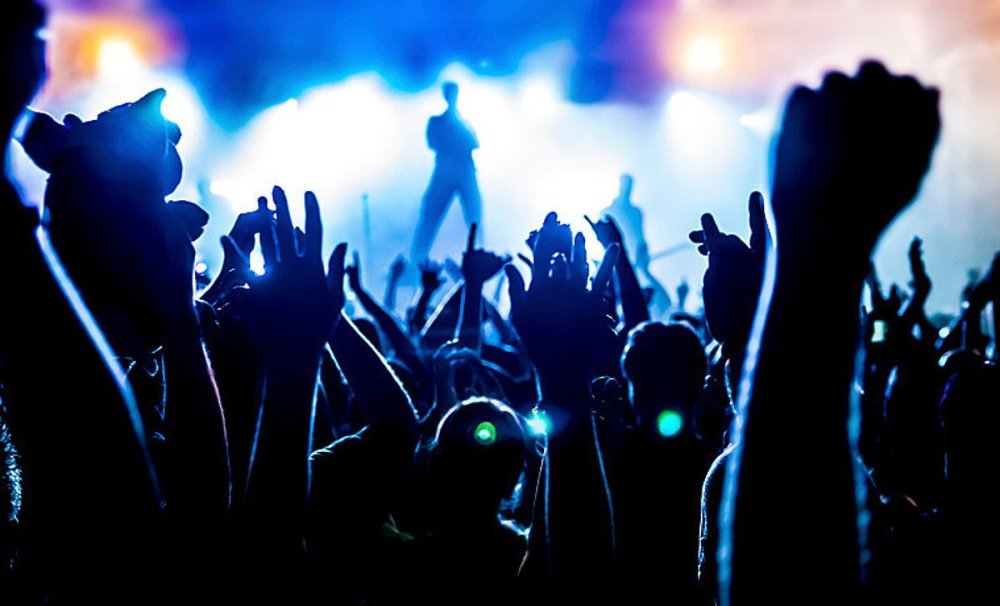 Толпа на концерте