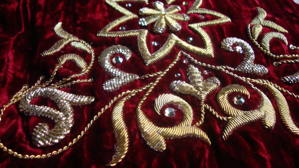 Декупаж цветы на черном фоне