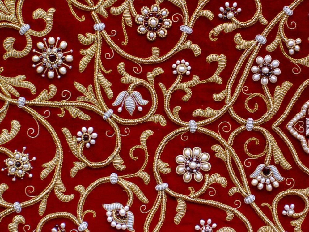 Красивые ткани с орнаментом