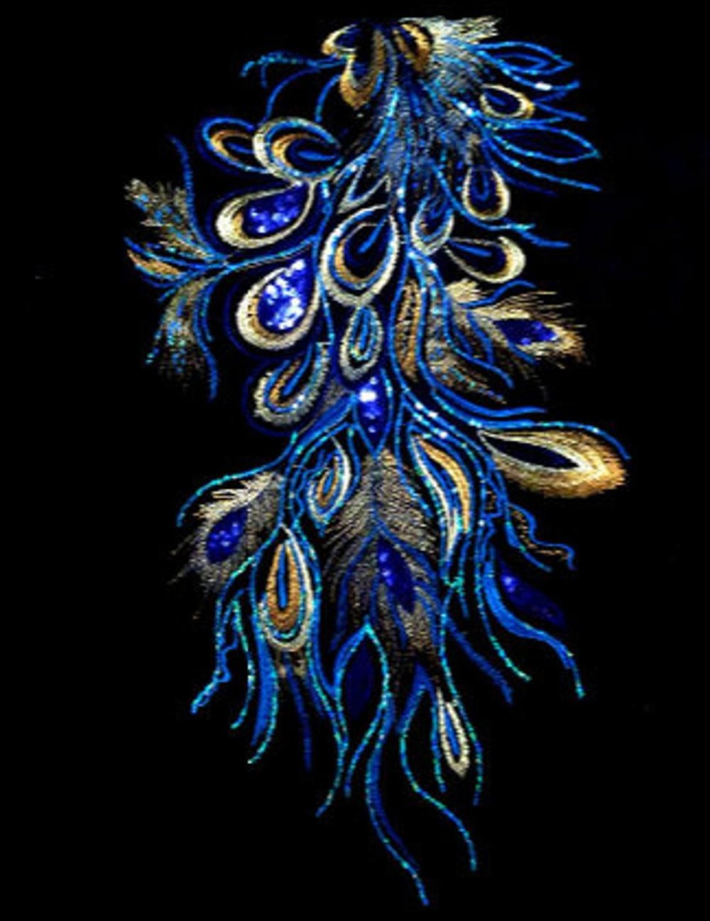 Вышивка на джинсовой ткани