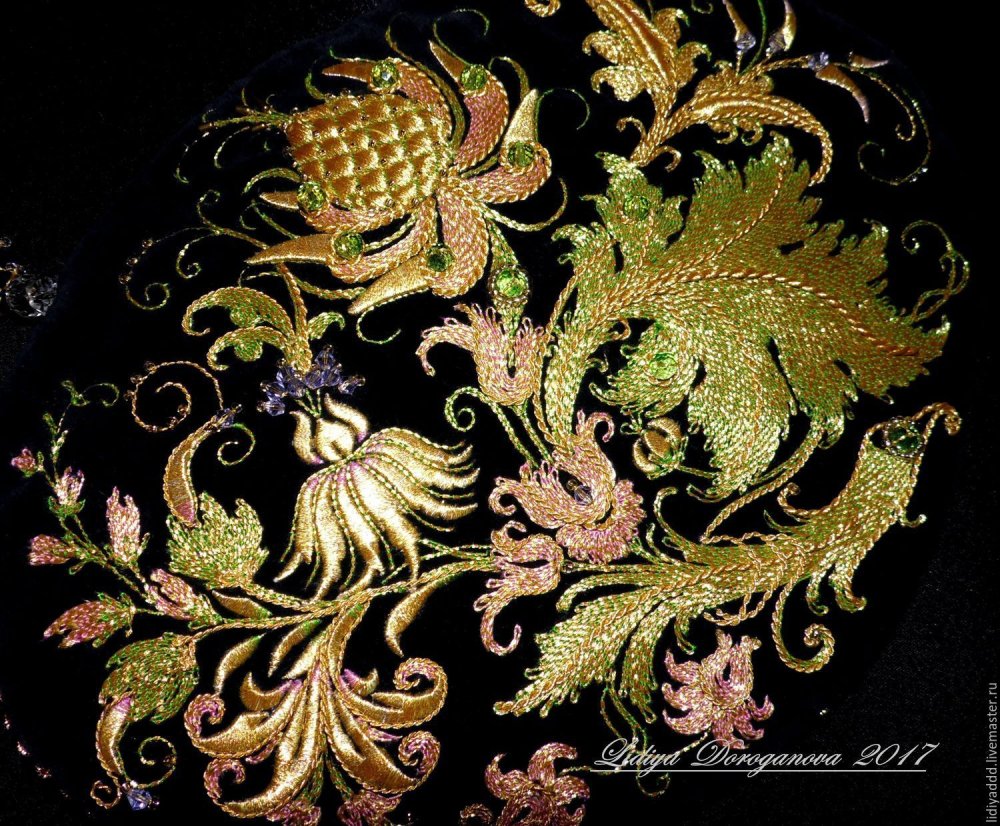 Золотное шитье Аксамит