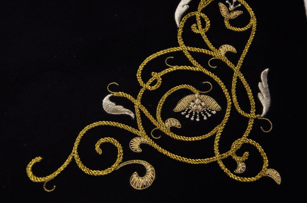 Бархат с узором