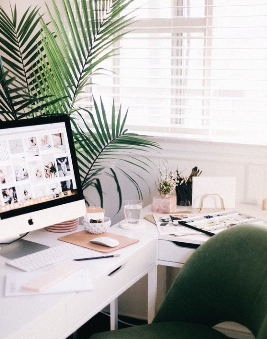 Рабочее место в офисе