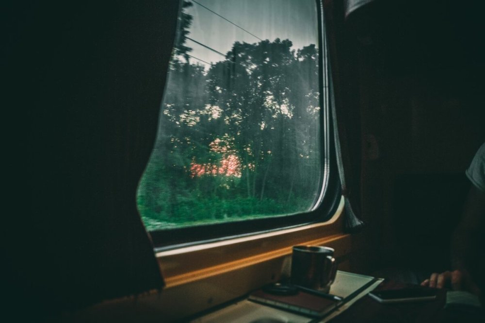 Окно поезда