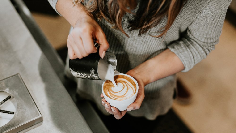 Бариста Михаил Раевский