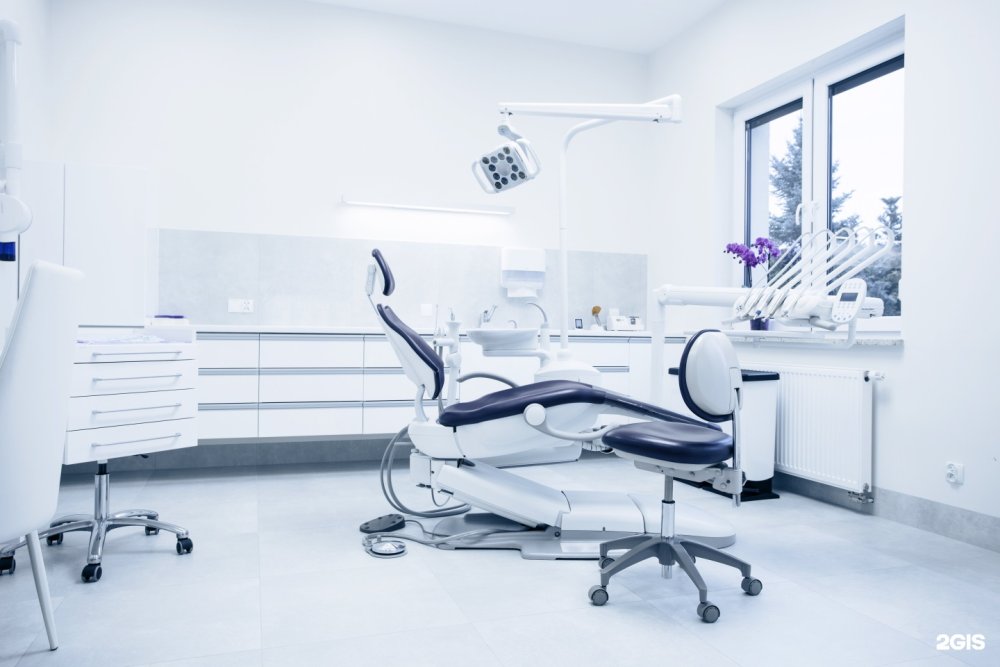 Дентал Платс на Есенина 1