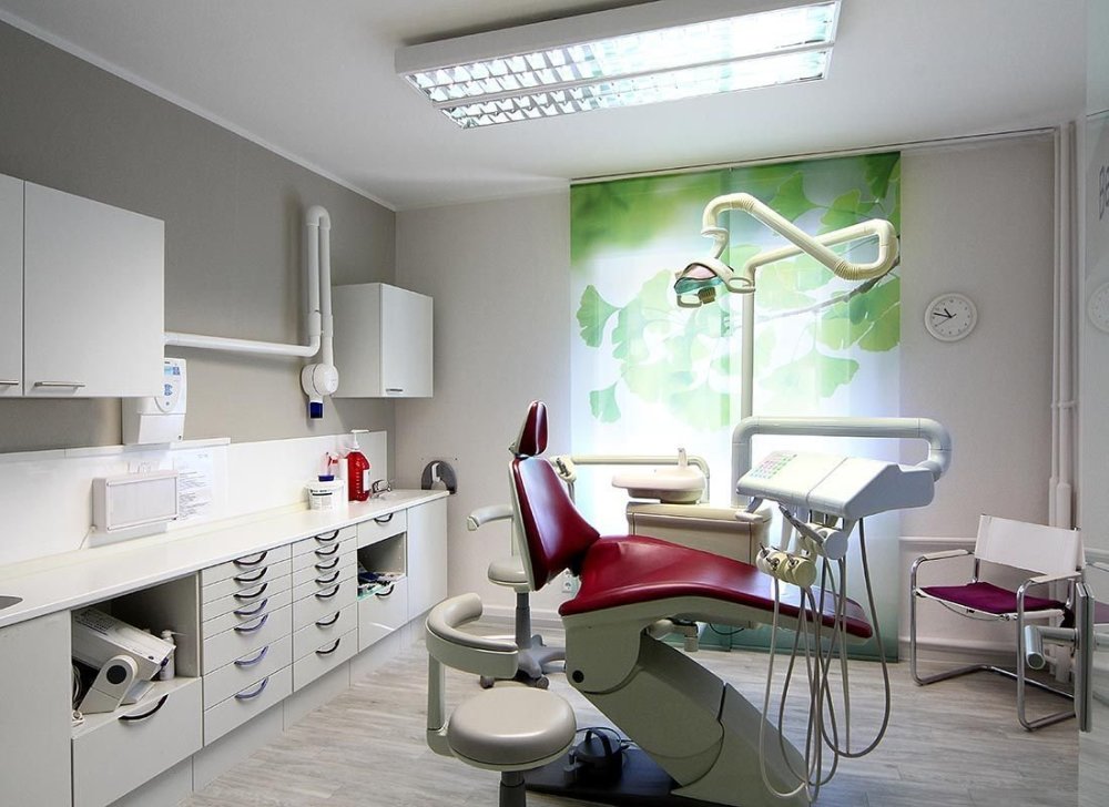 Медицинское оборудование для стоматологического кабинета