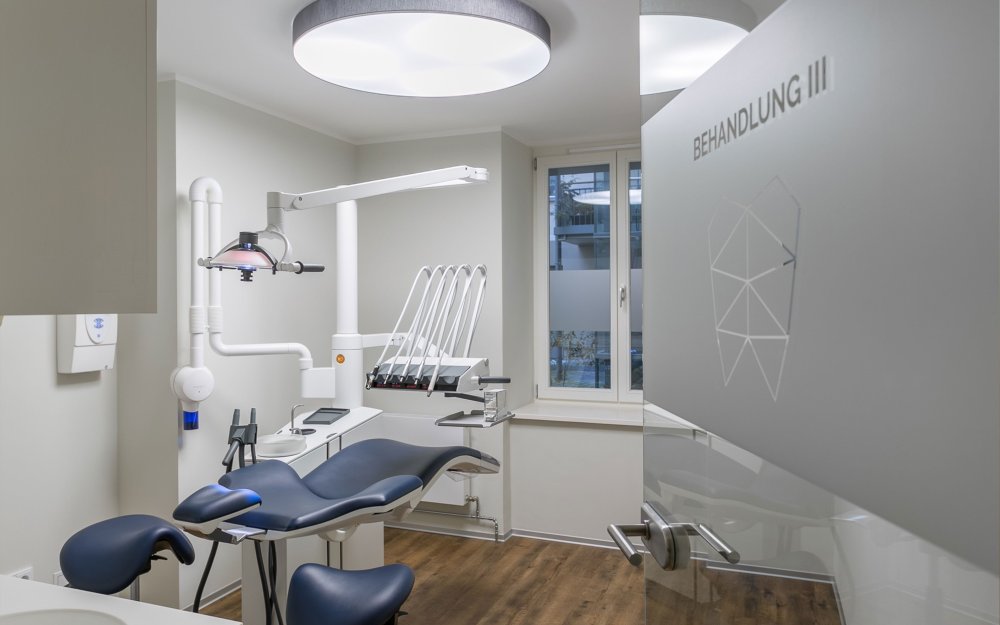 Стоматологический кабинет фон размытый