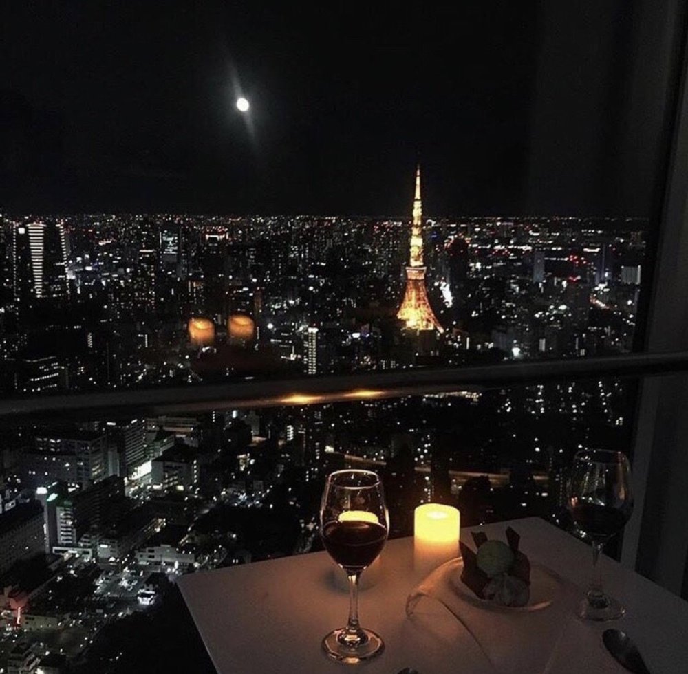 Париж Эйфелева башня ночью