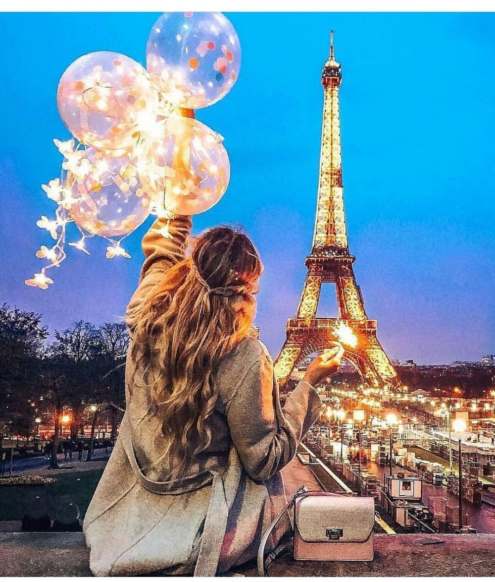 Фотосессия в Париже ночью