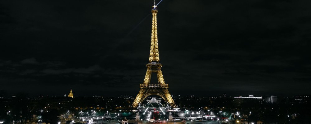 Эйфелева башня HD