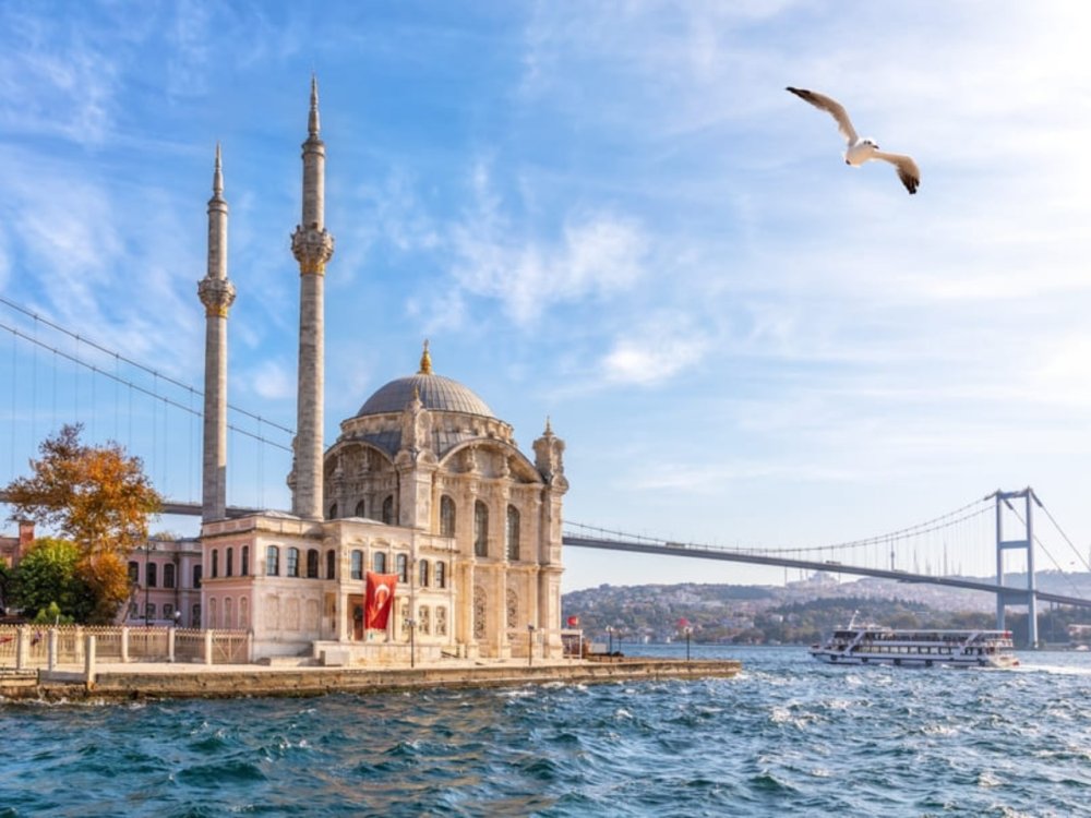 Мечеть ортакёй в Стамбуле