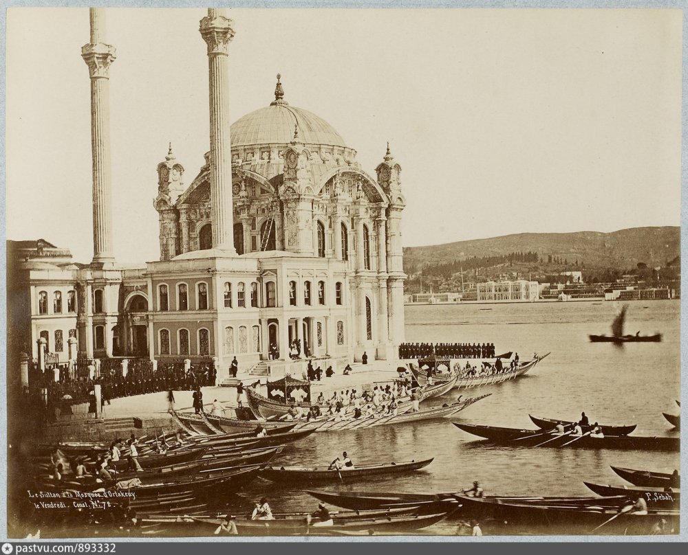 Мечеть Долмабахче