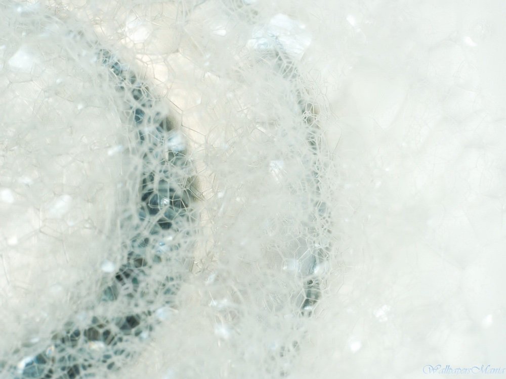 Светлые обои на рабочий стол