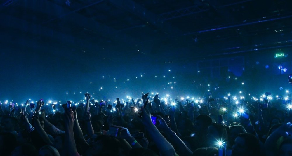 Фон концерт