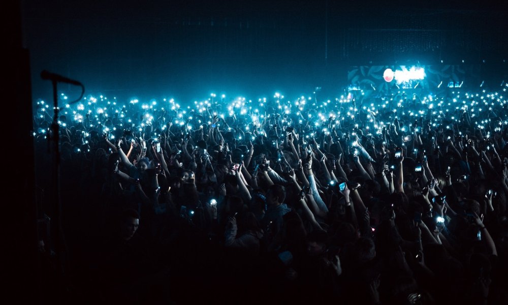 Макс Корж стадион