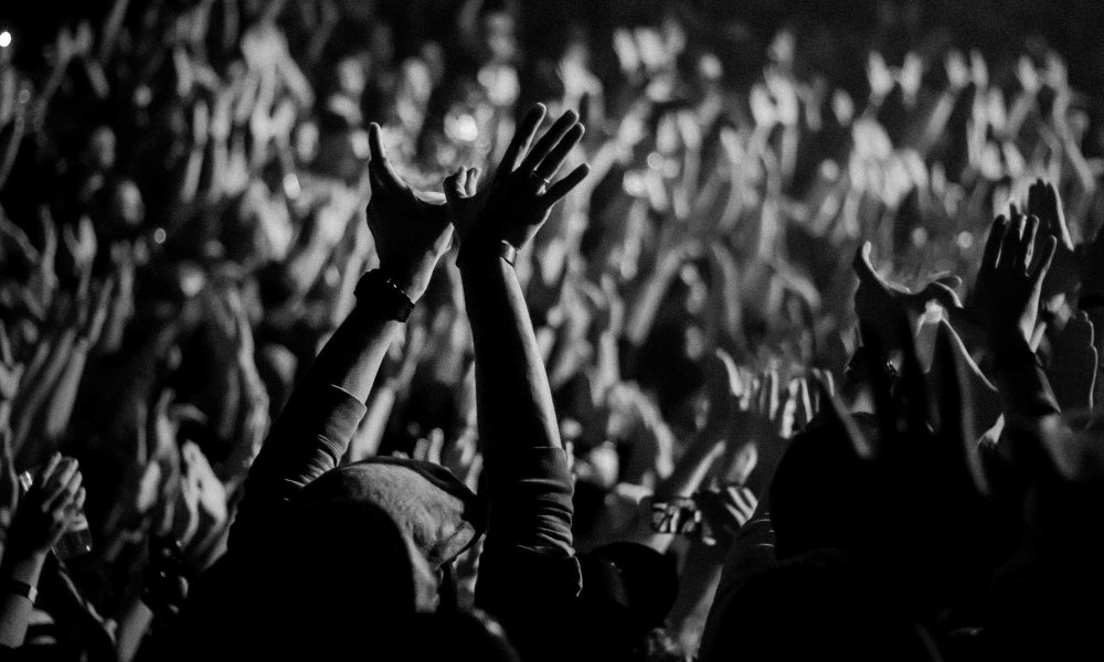 Макс Корж стадион