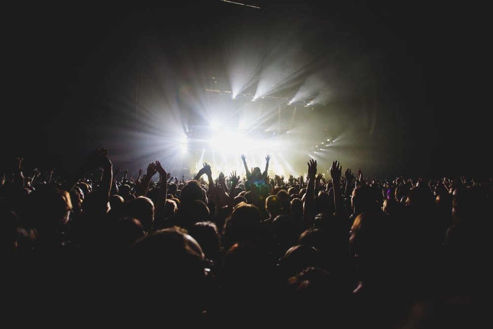 Сцена концерт